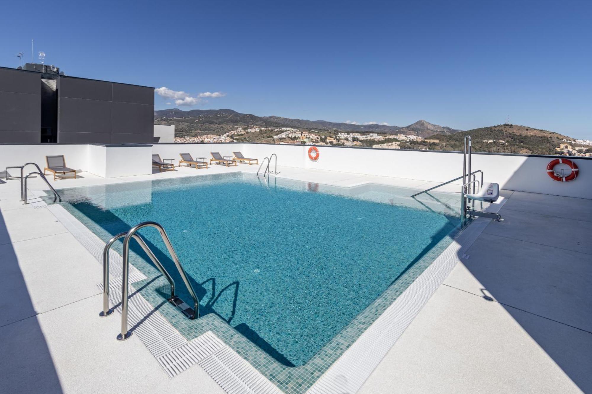 Apartamento Malaga Skyline 1 Pool & Parking Free Exterior foto